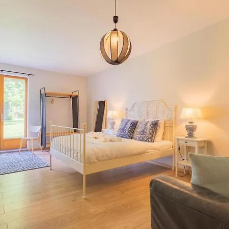 Hotel Paradis Des Vignes