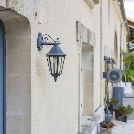 Paradis Des Vignes Hotel *